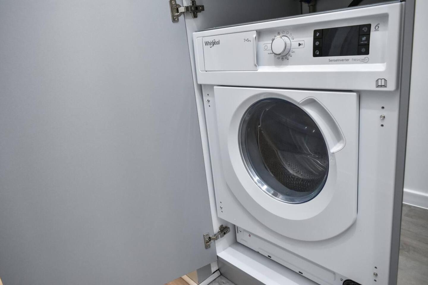Duplex Condo Prime Location 2Bth 2 Studios Sofia Ngoại thất bức ảnh