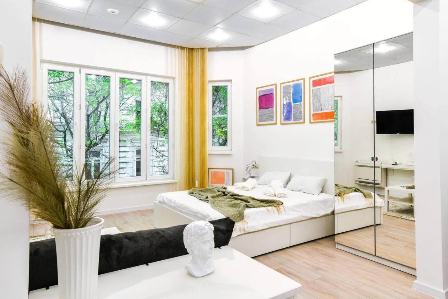 Duplex Condo Prime Location 2Bth 2 Studios Sofia Ngoại thất bức ảnh